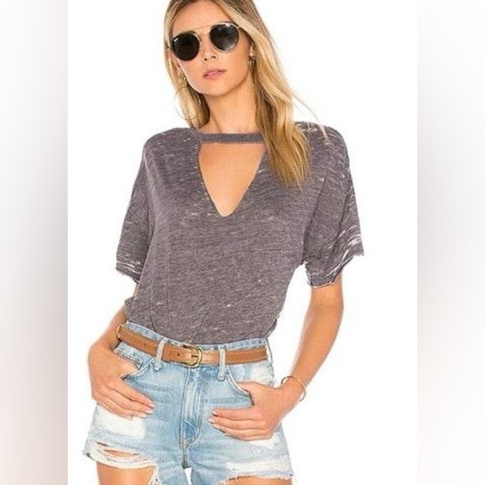 Free People Jordan
Burnout Carbon
Grey Tee Shirt Sz:M
